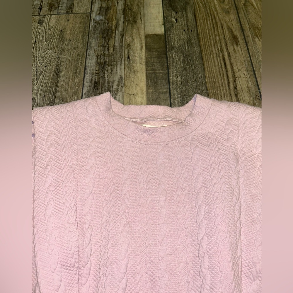 Blank NYC Sweater Medium NWT - Picture 2 of 7